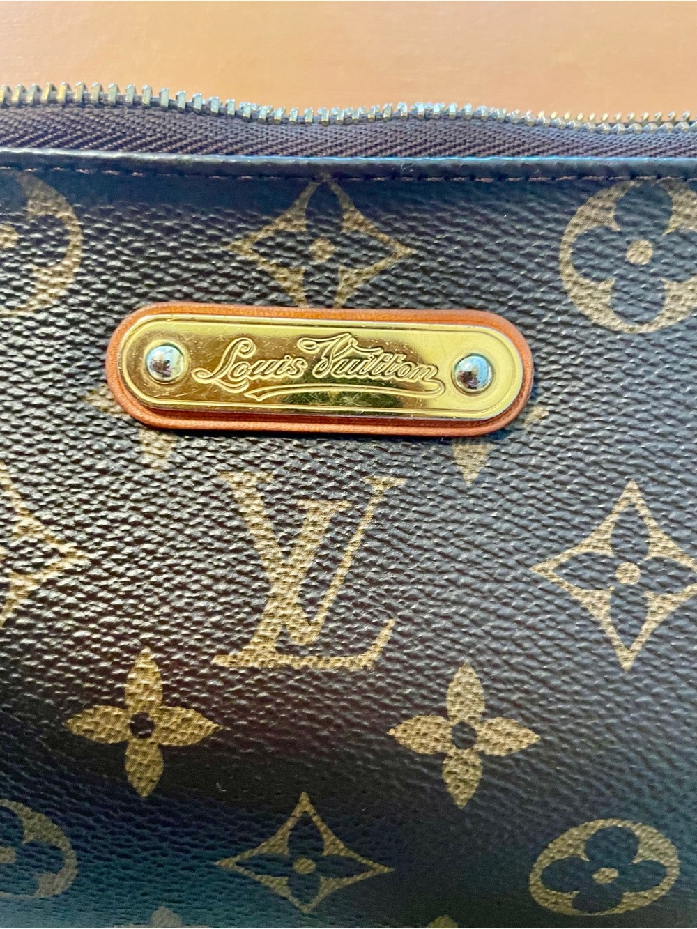 Louis Vuitton Eva Monogram Canvas Crossbody Clutch M95567 Authentic - Picture 9 of 16